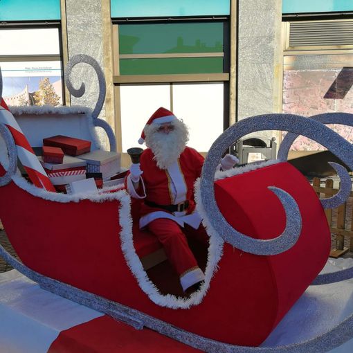 Babbo Natale in giro per Legnano incontra un “Babbo speciale”...