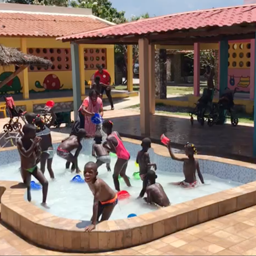 Haiti, giochi d'acqua (oltre i giochi di guerra)