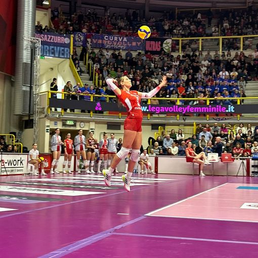 Uyba, esordio col botto in campionato: subito Conegliano, Milano alla settima, derby all'ottava