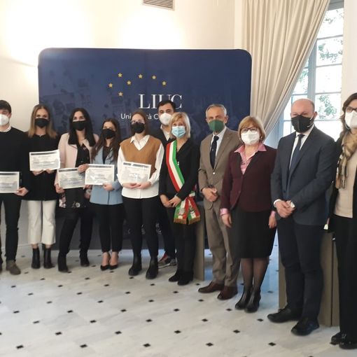 Borse di studio per cinque studenti meritevoli della Liuc