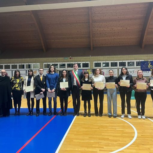 Gorla Maggiore premia gli studenti meritevoli