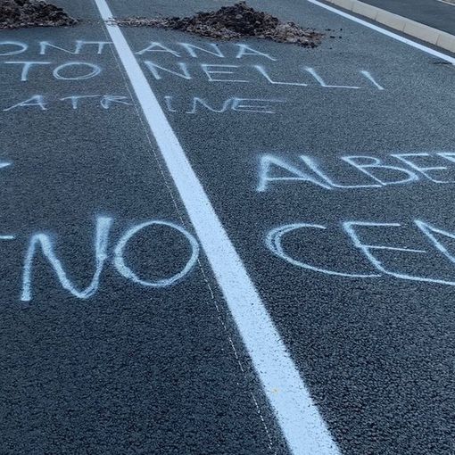 Nuovo sottopasso, il &quot;caldo&quot; benvenuto. Il sindaco: «Soliti imbecilli»