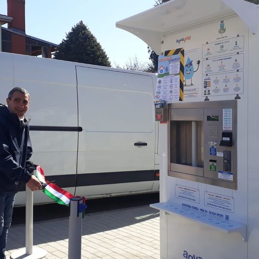L'acqua fresca sotto casa: aperta una terza casetta a Olgiate