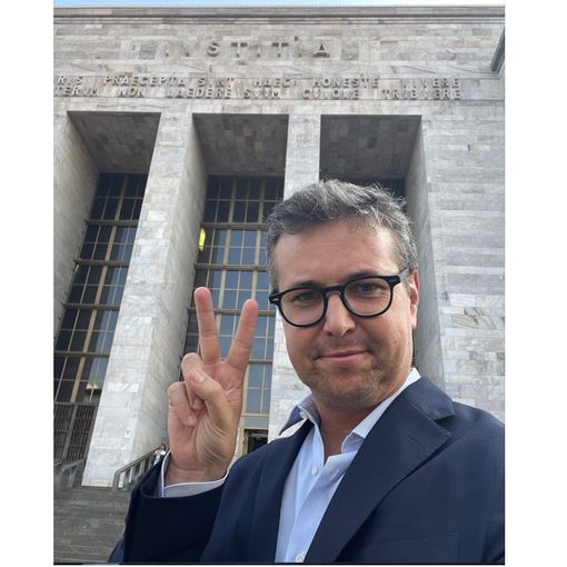 La foto postata dal sindaco Cassani