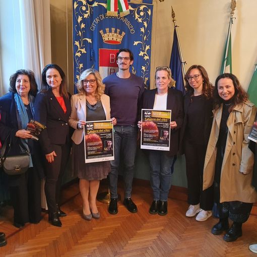 A Busto uno spettacolo teatrale per parlare di disturbi alimentari col linguaggio dei ragazzi