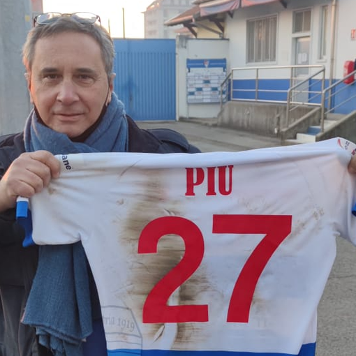 Citarella con la (combattuta) maglia di Piu
