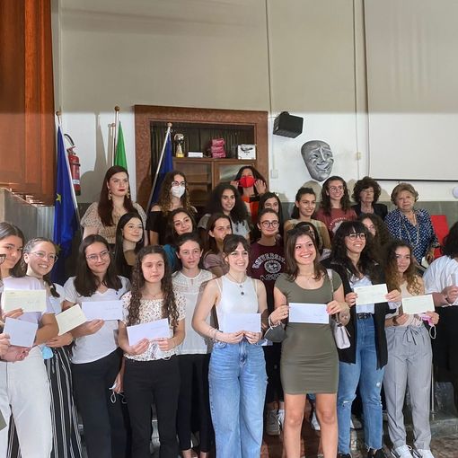 Liceo Crespi, 31 borse che valgono ancora di più: «Negli anni del buio avete costruito la luce»