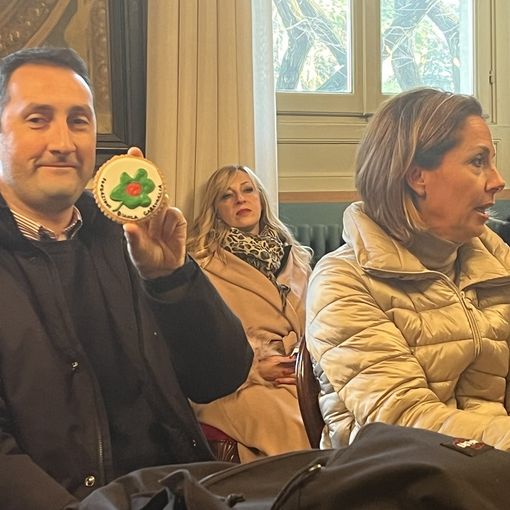 CRESCIAMO INSIEME. VIDEO/ ll fiore di Bianca, bellezza da gustare
