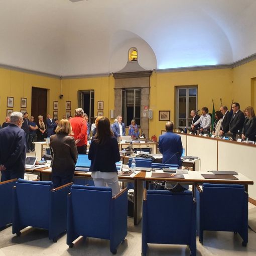 Cessione di Agesp Energia, battibecchi in Consiglio. Il sindaco: «Non una svendita ma una bella operazione»