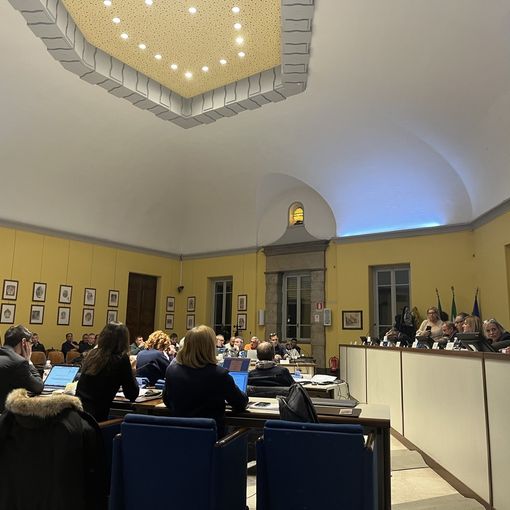 «È inutile e uno spreco di soldi». Busto compatta contro il raccordo Y