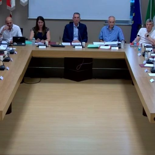 In consiglio a Marnate la tensione tra maggioranza e minoranza è continua