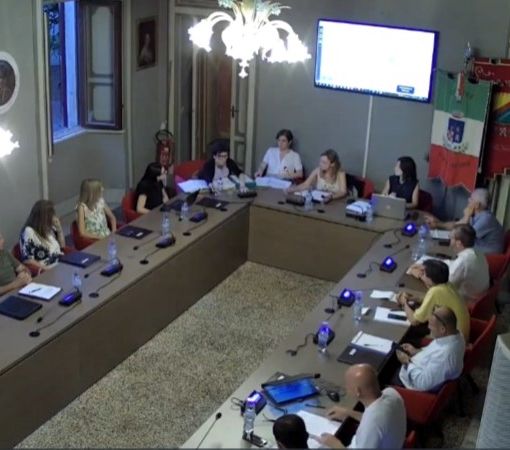 Stop alla ciclopedonale in via Manzoni, discussioni in consiglio comunale a Gorla Minore