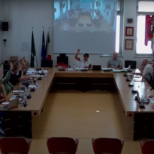 Le ferite del maltempo e le puzze tengono banco a Marnate