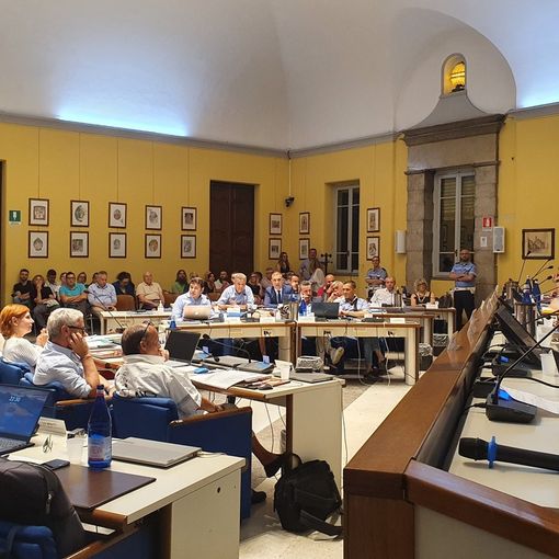 Busto, via libera al piano industriale di Neutalia con un solo contrario. Il sindaco: «Prova di coraggio»