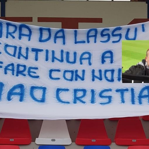 Lo striscione allo stadio Speroni