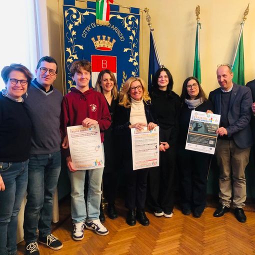 “Settimana della sicurezza in rete” a Busto Arsizio con convegni, libri e mostre fotografiche