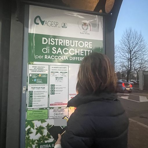 Guasto al distributore di sacchetti per la raccolta differenziata di Borsano