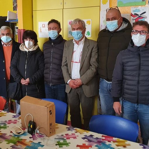 Doni preziosi alla Pediatria di Busto. Nel nome di Chiara e Cristian