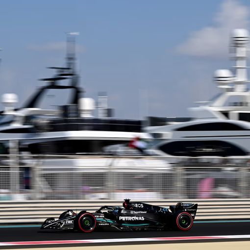 F1, l’ultima pole dell’anno è di Verstappen