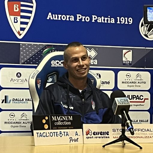VIDEO. Niente posto fisso, a ciascuno la sua occasione in questa Pro Patria. Il capitano svela il segreto del successo e dedica il gol al suo bimbo: «Nicolò, hai visto l'esultanza di papà»
