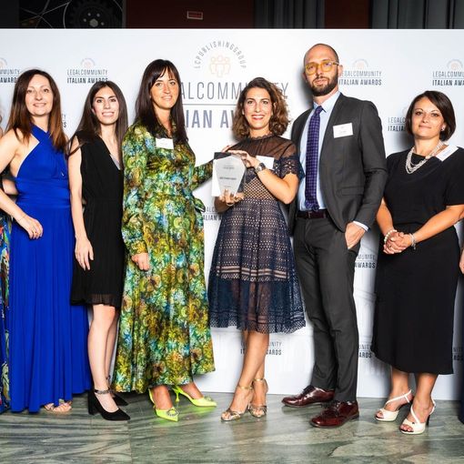 Lo studio legale A&amp;A di Busto premiato ai Legalcommunity Italian Awards