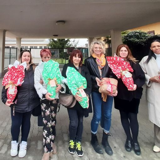 Uova e colombe solidali per il Comitato Maria Letizia Verga dal gruppo genitori della scuola