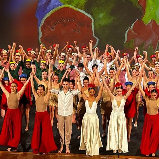 Il Pina Bausch omaggia Frida Kahlo, tra femminilità e forza interiore
