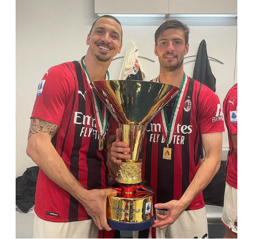 Gabbia con Ibrahimovic (foto dal profilo Instagram del giovane difensore)