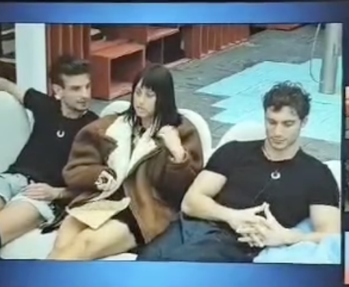 Grande Fratello, Garibaldi saluta Busto (e interroga in geografia)