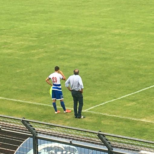 Filippo Ghioldi aspetta di entrare in campo