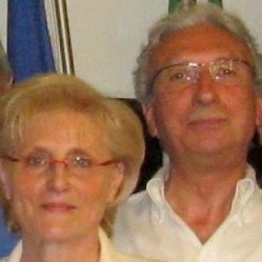 Mary e Gianni Maddaluno. Nella foto sotto, Mary con la figlia Rossella