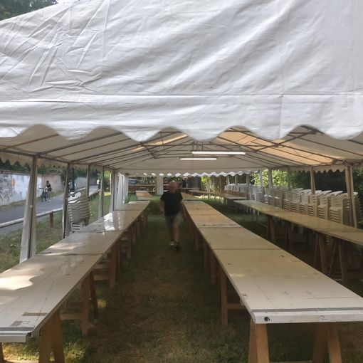 Pronti anche i punti di ristoro per la festa