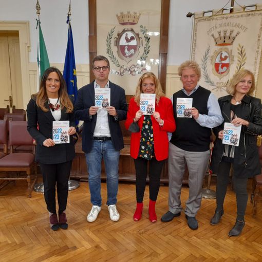 Da sinistra, Claudia Mazzetti, Andrea Cassani, Rosanna Bergonzi, Marco Negri, Serena Nardi
