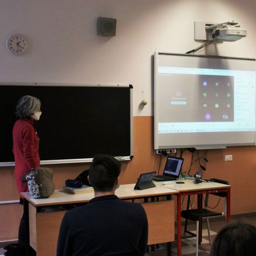 Qualità dell’educazione e socialità. Nuova tecnologia a supporto della didattica per le scuole superiori di Legnano e Parabiago