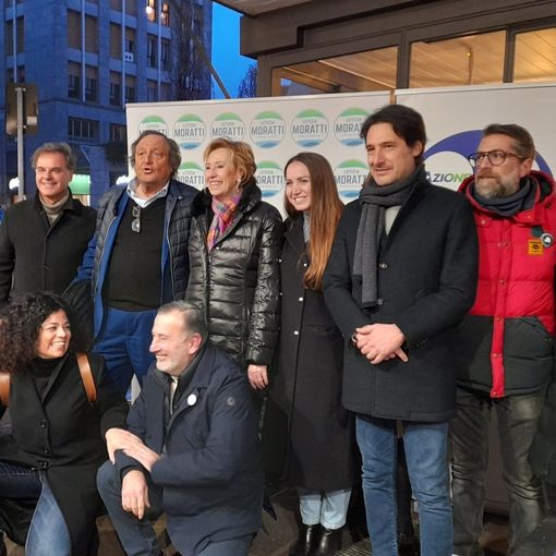 Letizia Moratti a Busto, fra candidati, esponenti politici e sostenitori