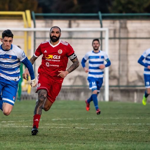 Pro Patria-Alessandria: un fiammante Parker (foto di Marco Giussani)