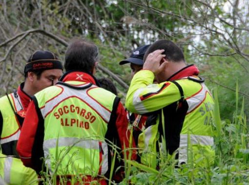 Coppia di escursionisti varesini in difficoltà sulle Alpi Biellesi: recuperati da vigili del fuoco e soccorso alpino