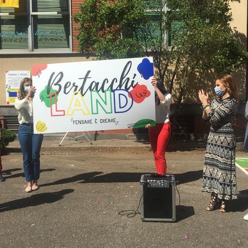 La lezione dei ragazzi di quinta: inaugurati i “playground” dell'istituto Bertacchi di Busto