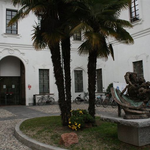 La biblioteca di Busto Arsizio