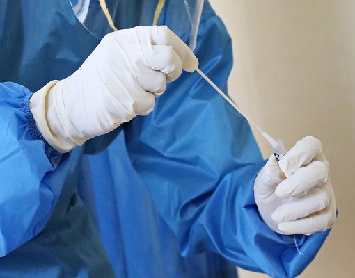 Coronavirus, il punto in provincia. Effetto Ferragosto: a Varese, Gallarate e Saronno nessun nuovo contagio, 1 a Busto, 6 a Luino