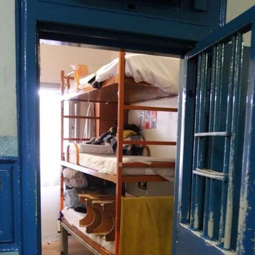 Busto, alta tensione in carcere: poliziotti aggrediti da detenuto. Il sindacato: «Riaprire ospedali psichiatrici giudiziari»