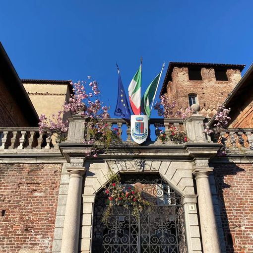 Il Comune di Fagnano Olona accoglie la primavera e i nuovi nati