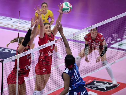 Conegliano ha dovuto sfoderare tutta la potenza di fuoco per superare la Uyba in Coppa Italia