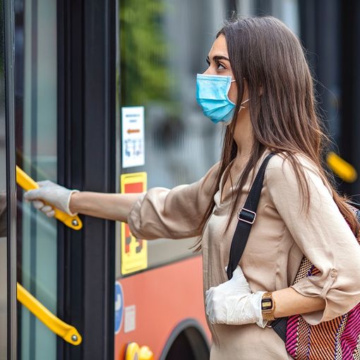 Da domani Green Pass obbligatorio anche per i trasporti. Ecco quello che c'è da sapere per chi viaggia