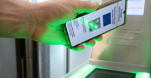 Ecco le nuove restrizioni per contenere i contagi da Covid in vigore da oggi