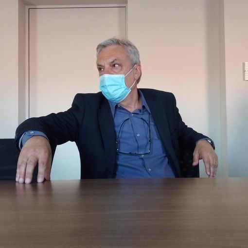 Il direttore sanitario, Claudio Arici, fornisce i numeri sulla riconversione dei posti letto in considerazione della diminuita pressione del Covid sulle strutture della Asst Valle Olona
