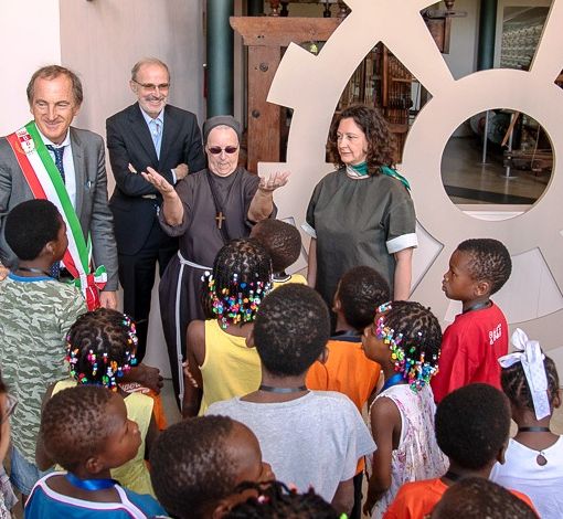 35 bambini di Haiti accolti a Busto grazie all’opera di Suor Marcella
