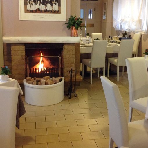Cupido batte il Covid. Sale piene nei ristoranti per il pranzo di San Valentino