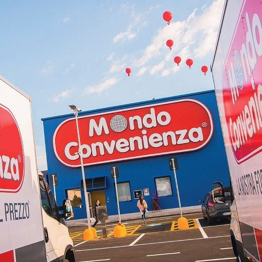 A Rescaldina apre il nuovo store di Mondo Convenienza