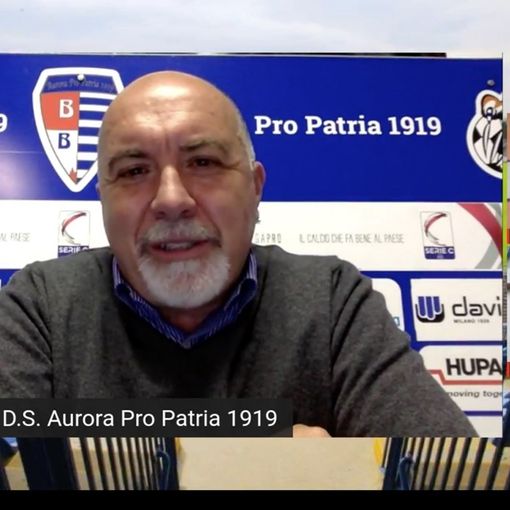 Sandro Turotti con Marilena Lualdi e Sara Ciapparella durante il talk show Stadio Aperto